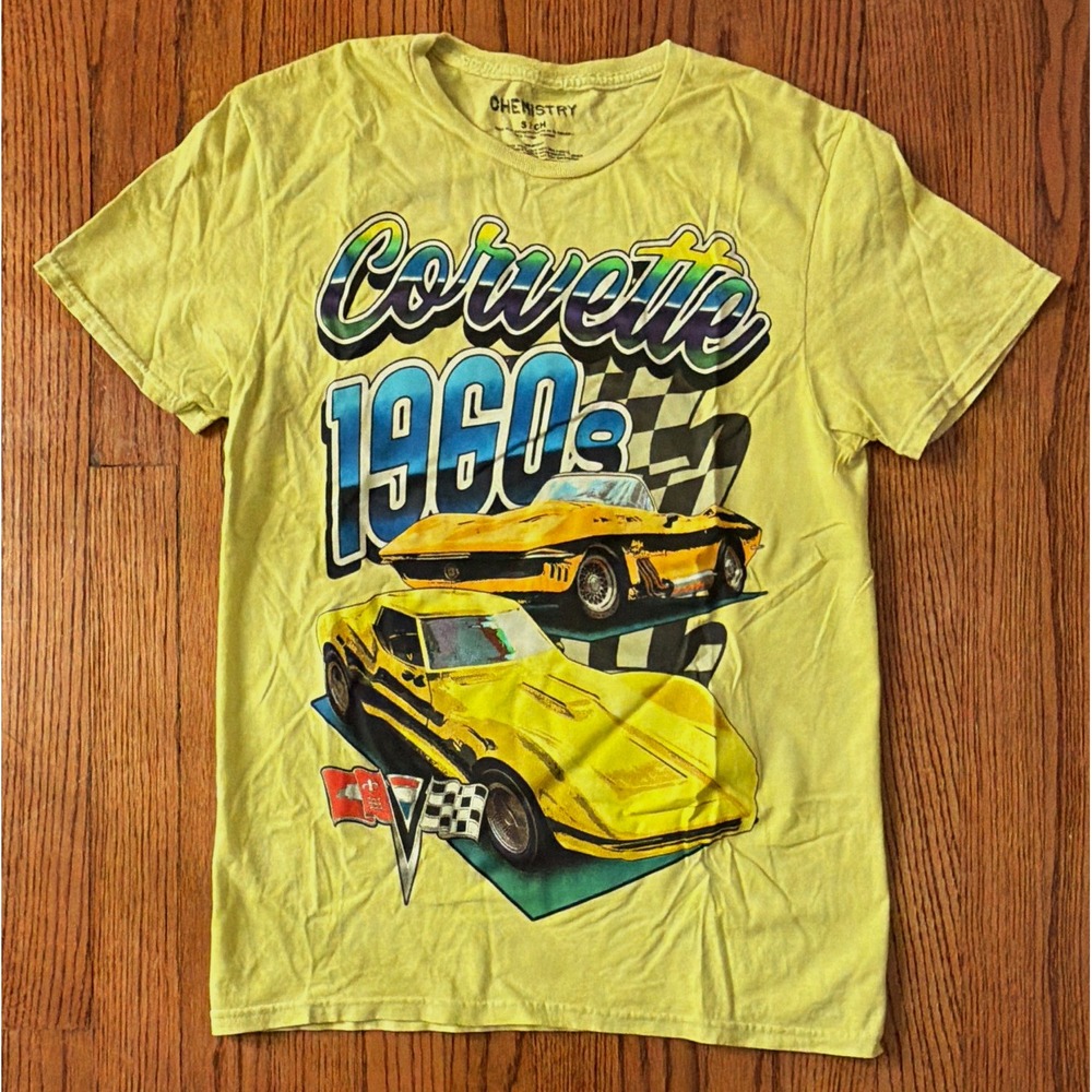 Chemistry Men's Corvette 1960s Graphic Print Yellow Crew Neck T-Shirt Size S